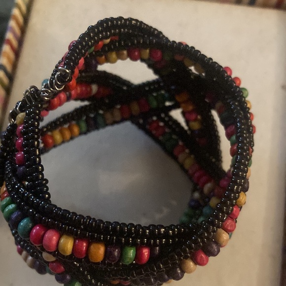 NWOT beaded handmade bracelet - Picture 4 of 5